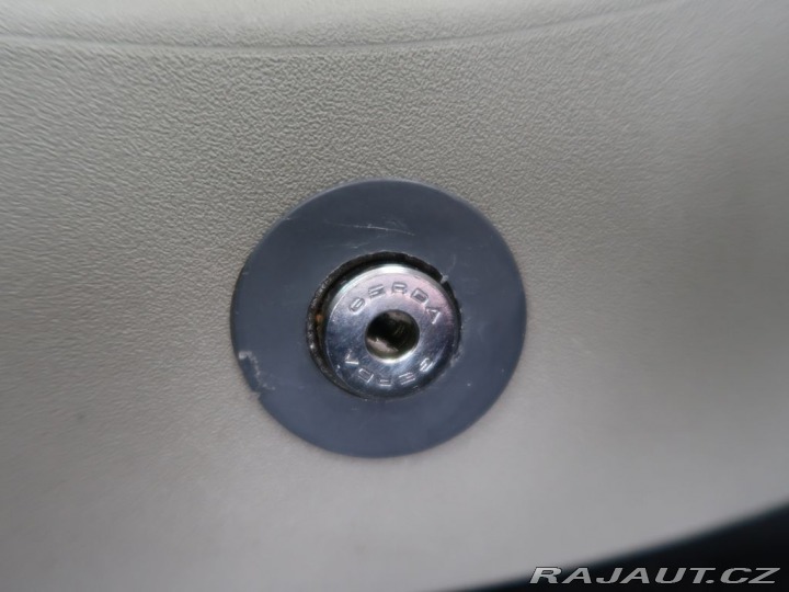 Citroën C4 1.4i,65kW,CZ,Manuál 2007