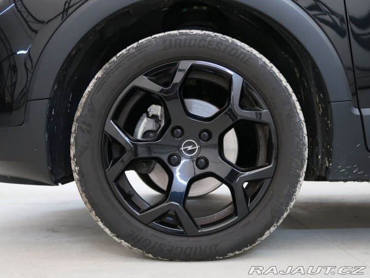 Opel Crossland 1.2TURBO,81kW.ELEGANCE,MA 2024