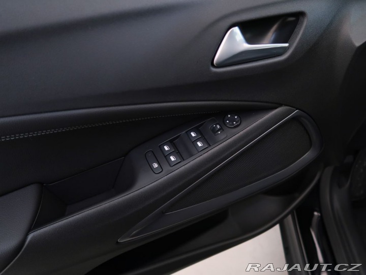 Opel Crossland 1.2TURBO,81kW.ELEGANCE,MA 2024