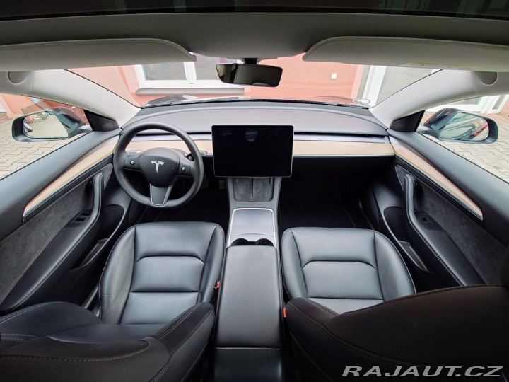 Tesla Model 3 Dual Motor Long Range 366 2023
