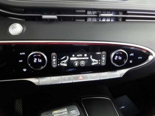 Ostatní značky Ostatní modely Genesis GV70 2.5T AWD AT8 Luxury Line 2022