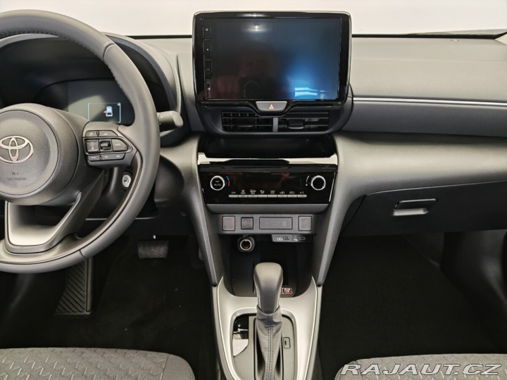 Toyota Yaris Cross 1.5 Hybrid eCVT Comfort 4 2025