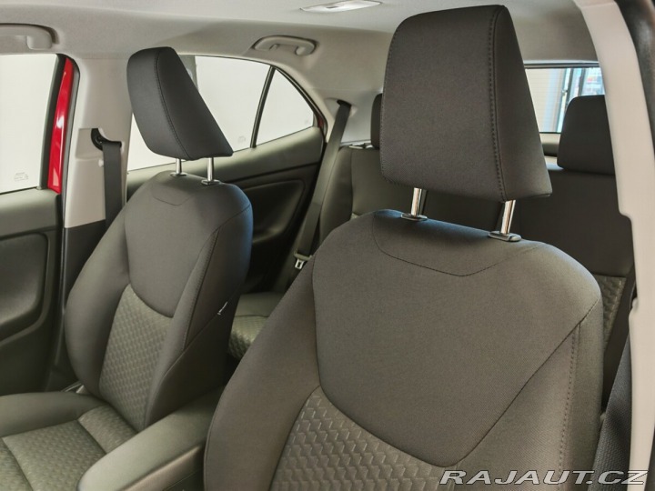 Toyota Yaris Cross 1.5 Hybrid eCVT Comfort 4 2025