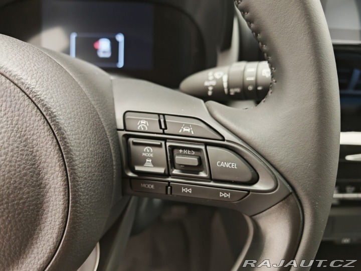 Toyota Yaris Cross 1.5 Hybrid eCVT Comfort 4 2025