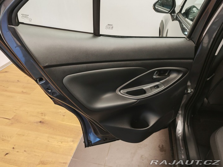 Toyota Yaris Cross 1.5 Hybrid eCVT Comfort 4 2025