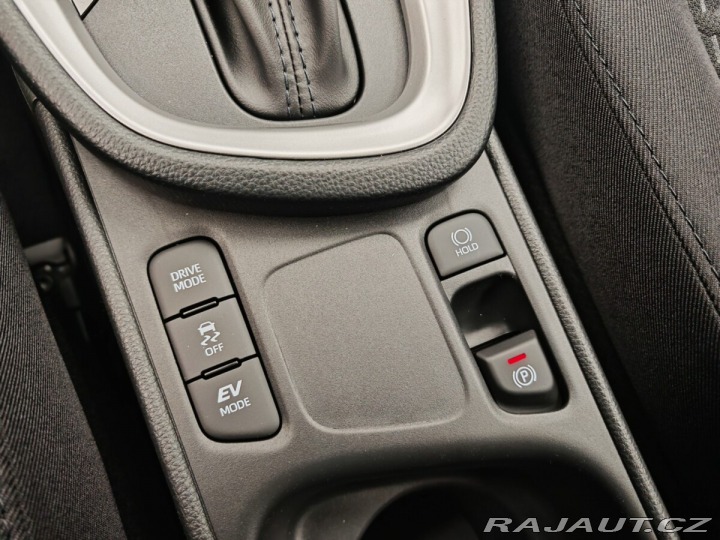 Toyota Yaris Cross 1.5 Hybrid eCVT Comfort 4 2025