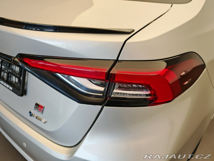 Toyota Corolla 1.8 GR SPORT 2025