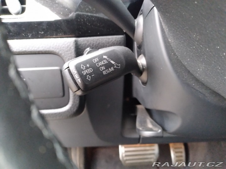 Volkswagen Touareg R-LINE 3.0 TDI V6 BMT DPH 2017