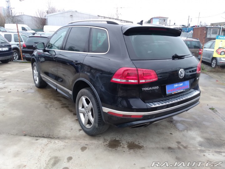 Volkswagen Touareg R-LINE 3.0 TDI V6 BMT DPH 2017