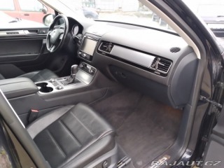 Volkswagen Touareg R-LINE 3.0 TDI V6 BMT DPH 2017