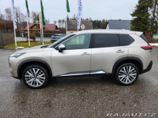 Nissan X-Trail Tekna 4x4 + Bose+kůže+20& 2025