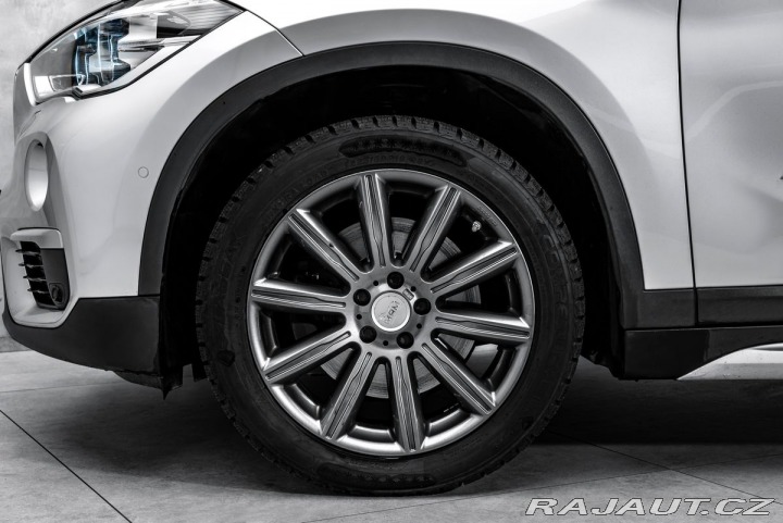 BMW X1 2,0d xDrive 140kW LED Nav 1800