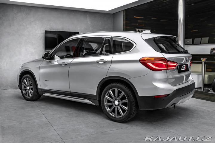 BMW X1 2,0d xDrive 140kW LED Nav 1800