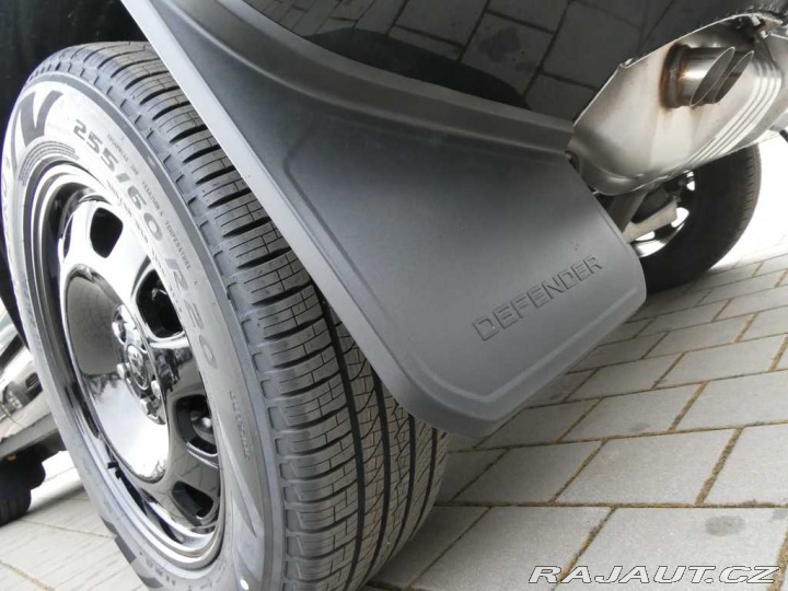 Land Rover Defender 110 3,0 TROPHY EDITION D3 2026