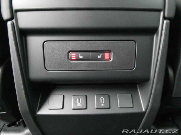 Land Rover Defender 110 3,0 TROPHY EDITION D3 2025