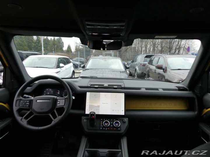 Land Rover Defender 110 3,0 TROPHY EDITION D3 2025