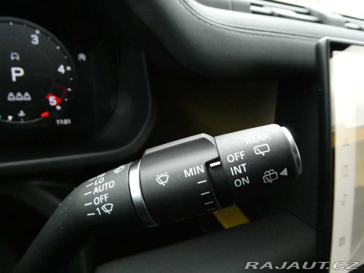 Land Rover Defender 110 3,0 TROPHY EDITION D3 2025