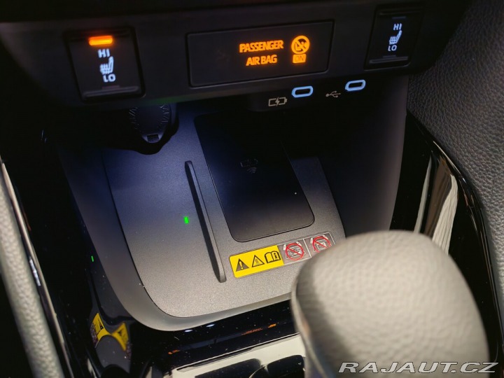 Toyota Yaris 1.5 Hybrid e-CVT Style 2024