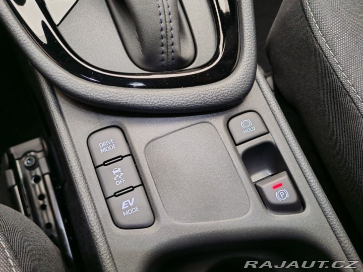 Toyota Yaris 1.5 Hybrid e-CVT Style 2024