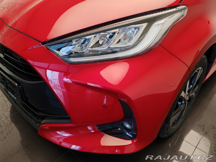Toyota Yaris 1.5 Hybrid e-CVT Style 2024
