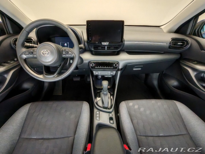 Toyota Yaris 1.5 Hybrid e-CVT Style 2024