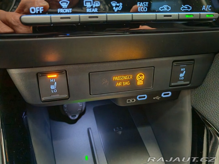 Toyota Yaris 1.5 Hybrid e-CVT Style 2024