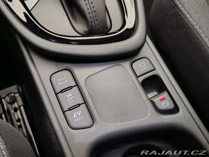 Toyota Yaris 1.5 Hybrid e-CVT Style 2024