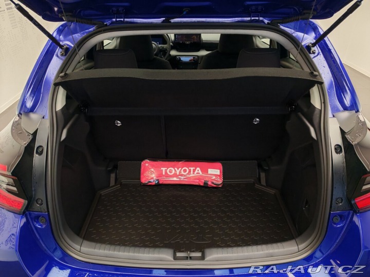 Toyota Yaris 1.5 Hybrid e-CVT Style 2024
