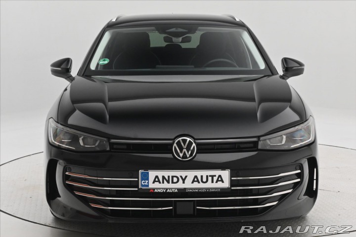 Volkswagen Passat 2,0 TDI 110 kW DSG Elegan 2025