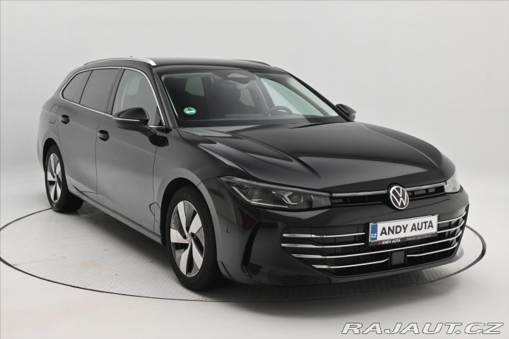 Volkswagen Passat 2,0 TDI 110 kW DSG Elegan 2025