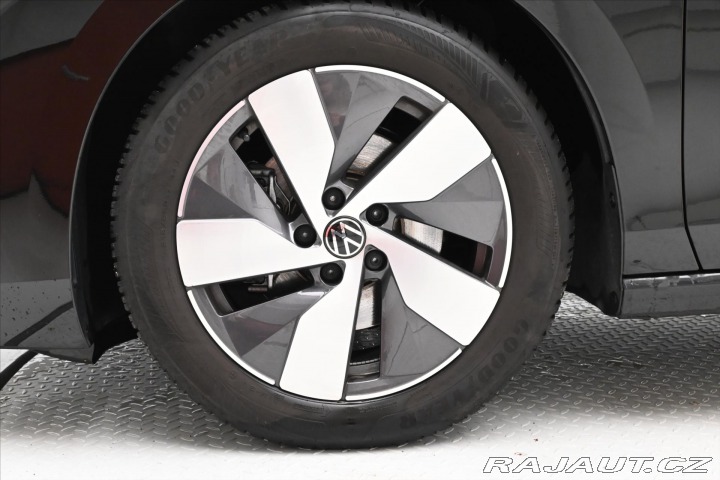 Volkswagen Passat 2,0 TDI 110 kW DSG Elegan 2025