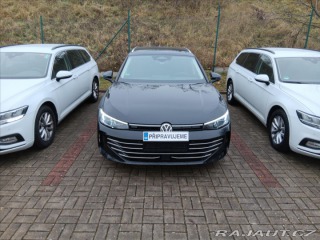 Volkswagen Passat 2,0 TDi 110kW DSG Eleganc 2025