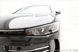 Volkswagen Passat 2,0 TDI 110 kW DSG Elegan 2025