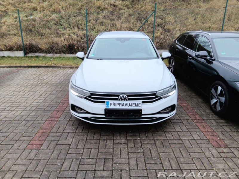 Volkswagen Passat 2,0 TDI 110 kW DSG Busine