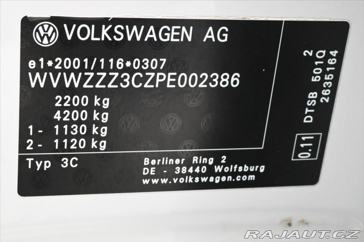 Volkswagen Passat 2,0 TDI 110 kW DSG Busine 2022