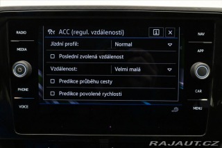 Volkswagen Passat 2,0 TDI 110 kW DSG Busine 2022