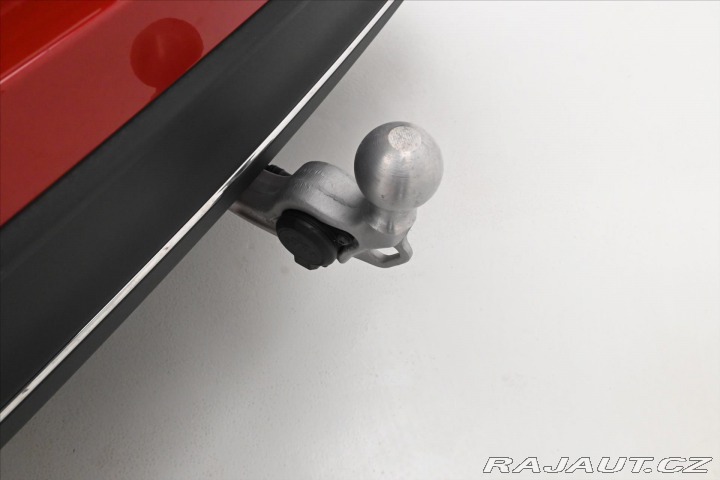 Volkswagen Passat 2,0 TDI 110 kW DSG Busine 2025