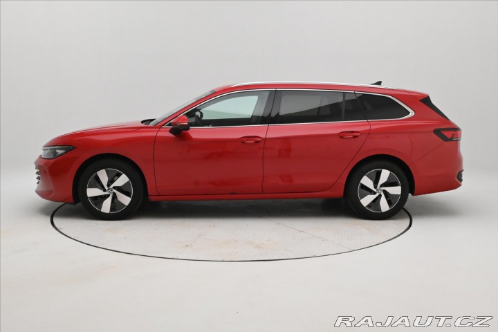 Volkswagen Passat 2,0 TDI 110 kW DSG Busine 2025