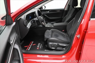 Volkswagen Passat 2,0 TDI 110 kW DSG Busine 2025