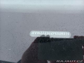 Volkswagen Passat 2,0 TDi 110kW DSG Busines 2023