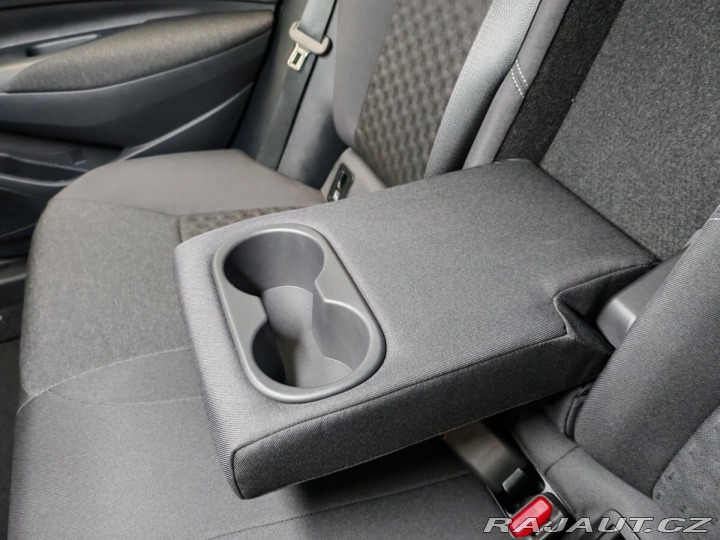 Toyota Corolla TS 1.8 Hybrid e-CVT Comfo 2025