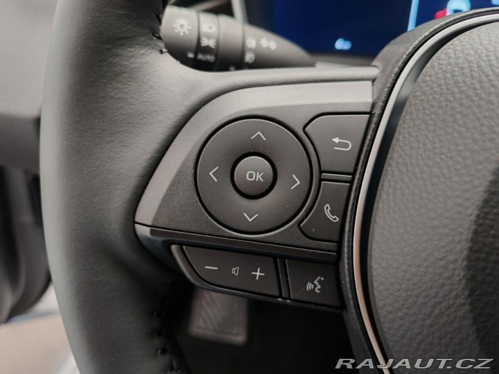 Toyota Corolla TS 1.8 Hybrid e-CVT Comfo 2025