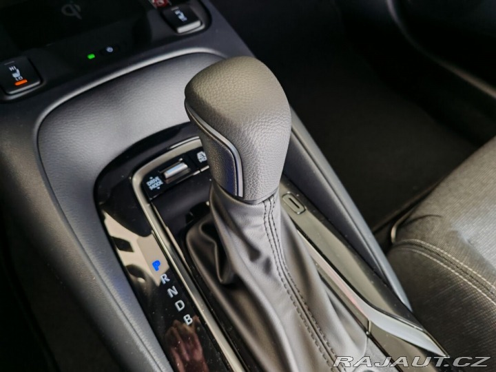 Toyota Corolla TS 1.8 Hybrid e-CVT Comfo 2025