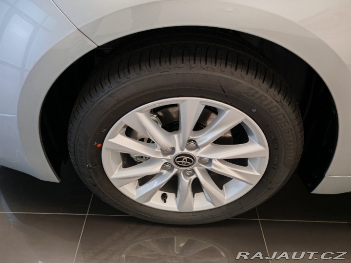 Toyota Corolla TS 1.8 Hybrid e-CVT Comfo 2025