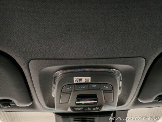 Toyota Corolla TS 1.8 Hybrid e-CVT Comfo 2025