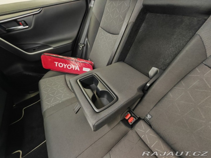 Toyota RAV4 2.5 Comfort Style 4x4 2025