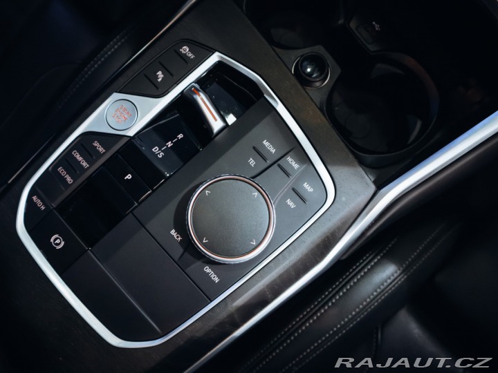 BMW 3 330d xDrive Touring 210 k 2022