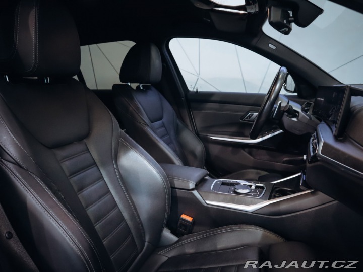 BMW 3 330d xDrive Touring 210 k 2022