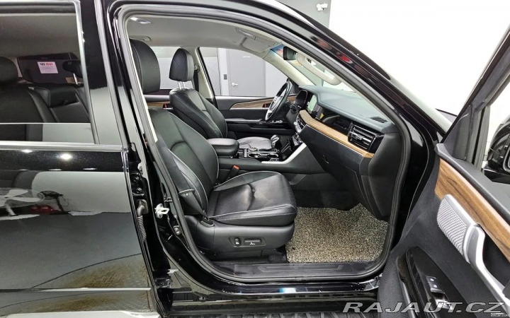 Kia Ostatní modely MOHAVE PLATINUM 3.0V6 4WD 2021