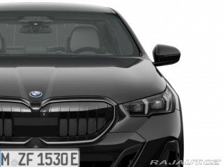 BMW 5 550e xDrive 2025